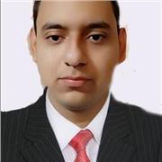 Profesor da clases de biología, química, física para estudiantes de todas las edades